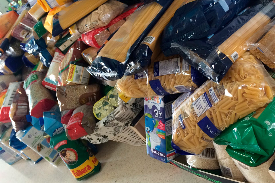 320 kilos de alimentos recogidos por Casa de la Caridad Valencia